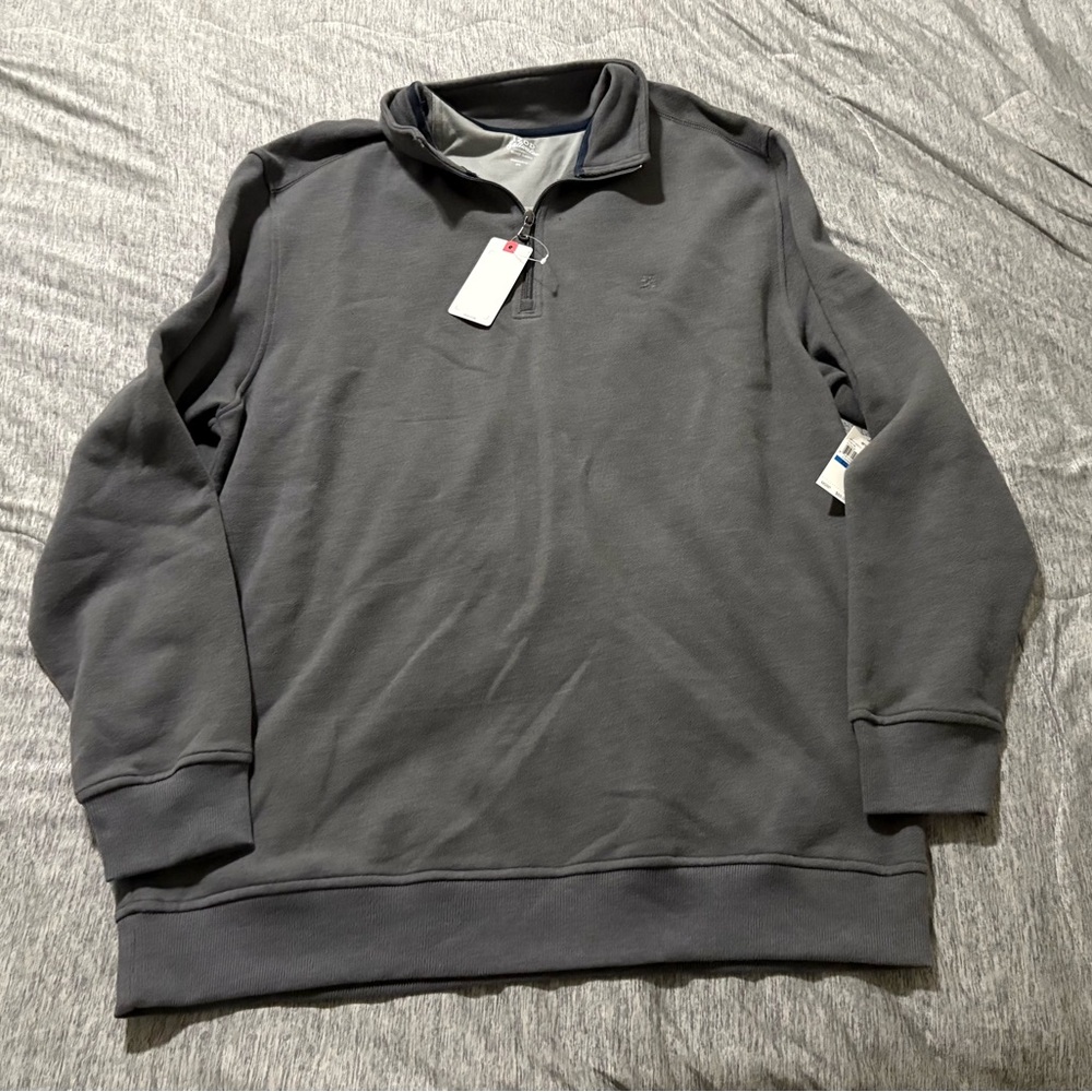 Gray Men’s Quarter-Zip Pullover